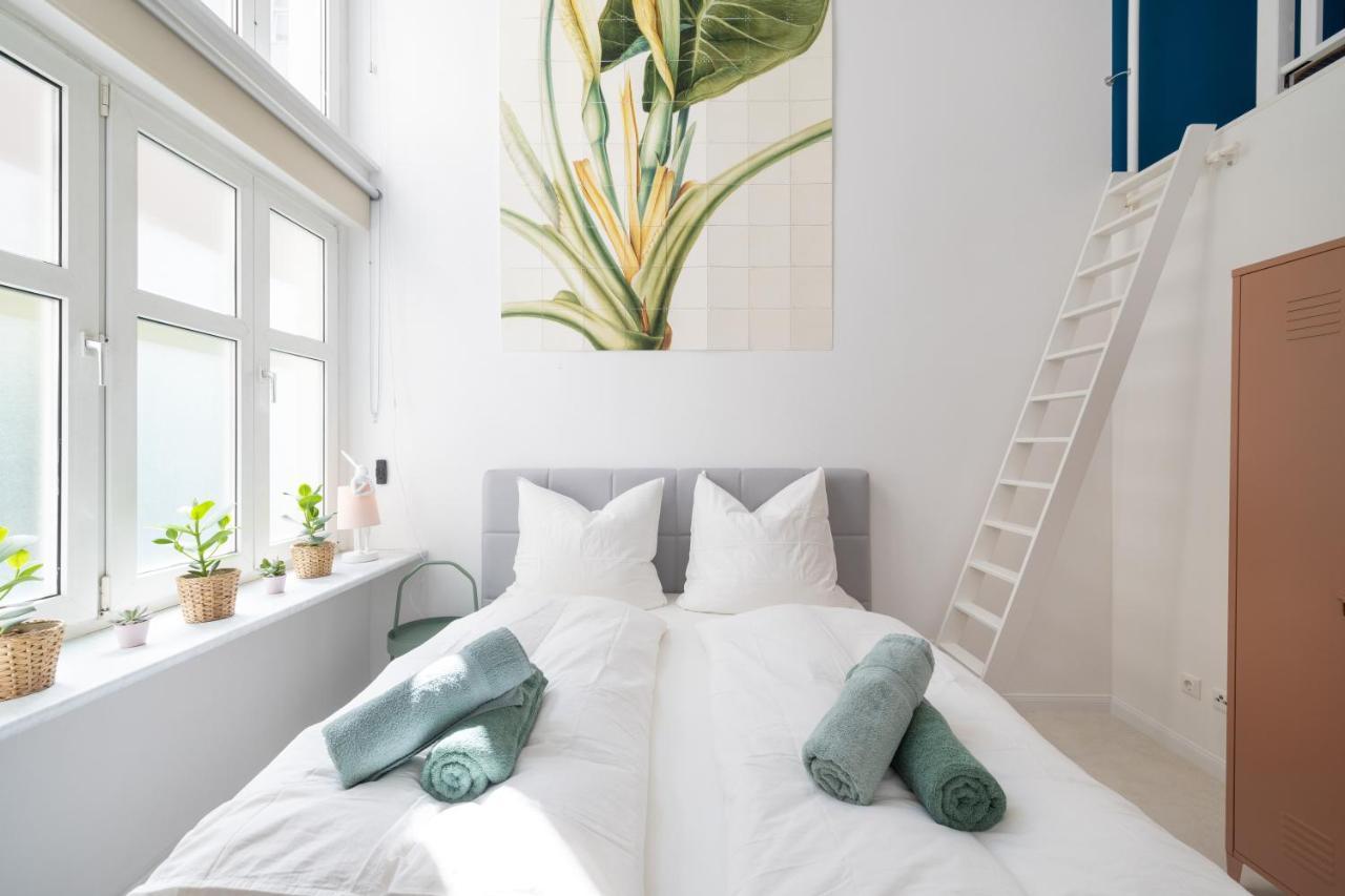 Great 2-Room Loft With 2 Bathrooms And 2 Kitchen Berlin Exteriör bild