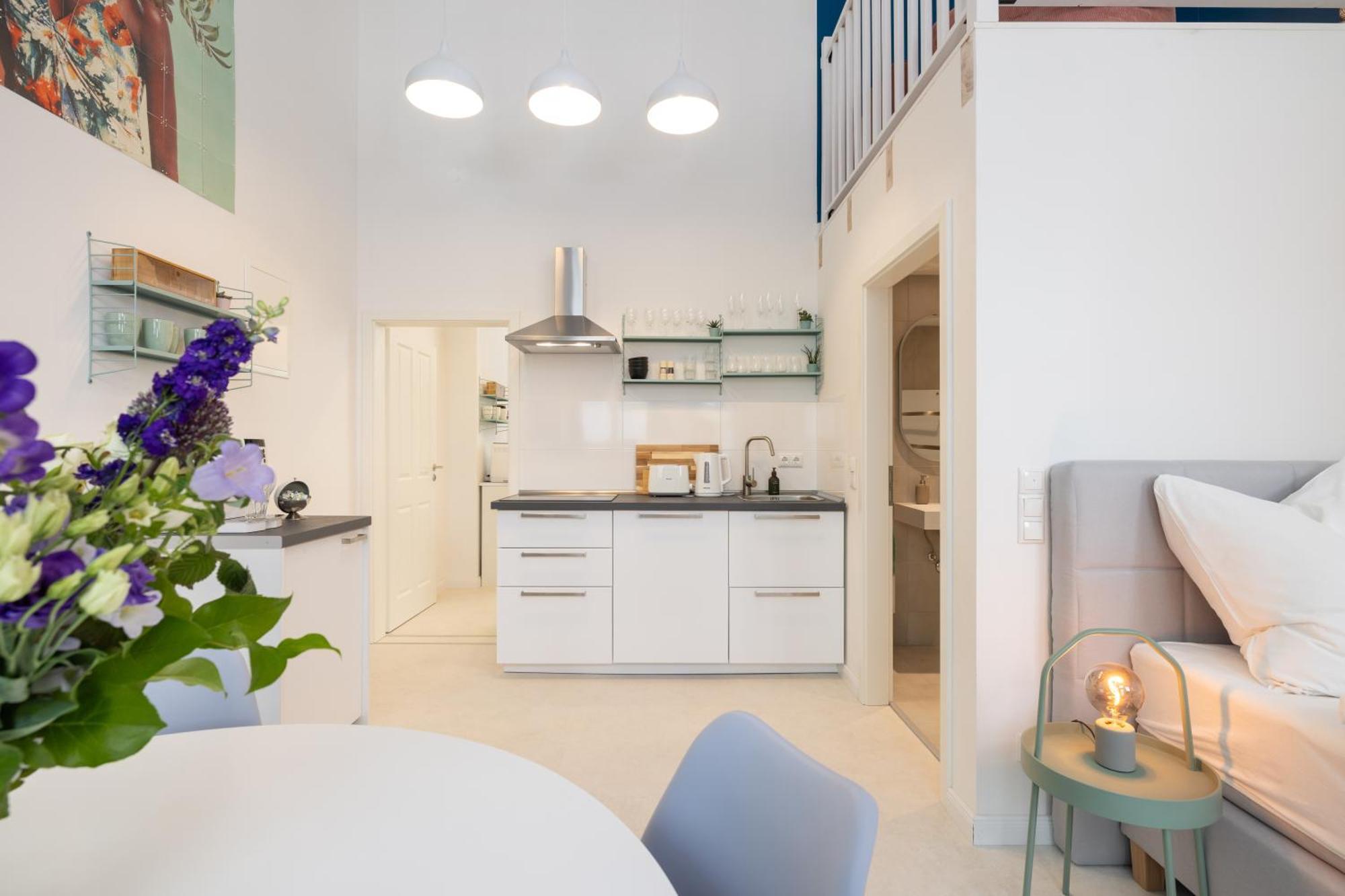 Great 2-Room Loft With 2 Bathrooms And 2 Kitchen Berlin Exteriör bild