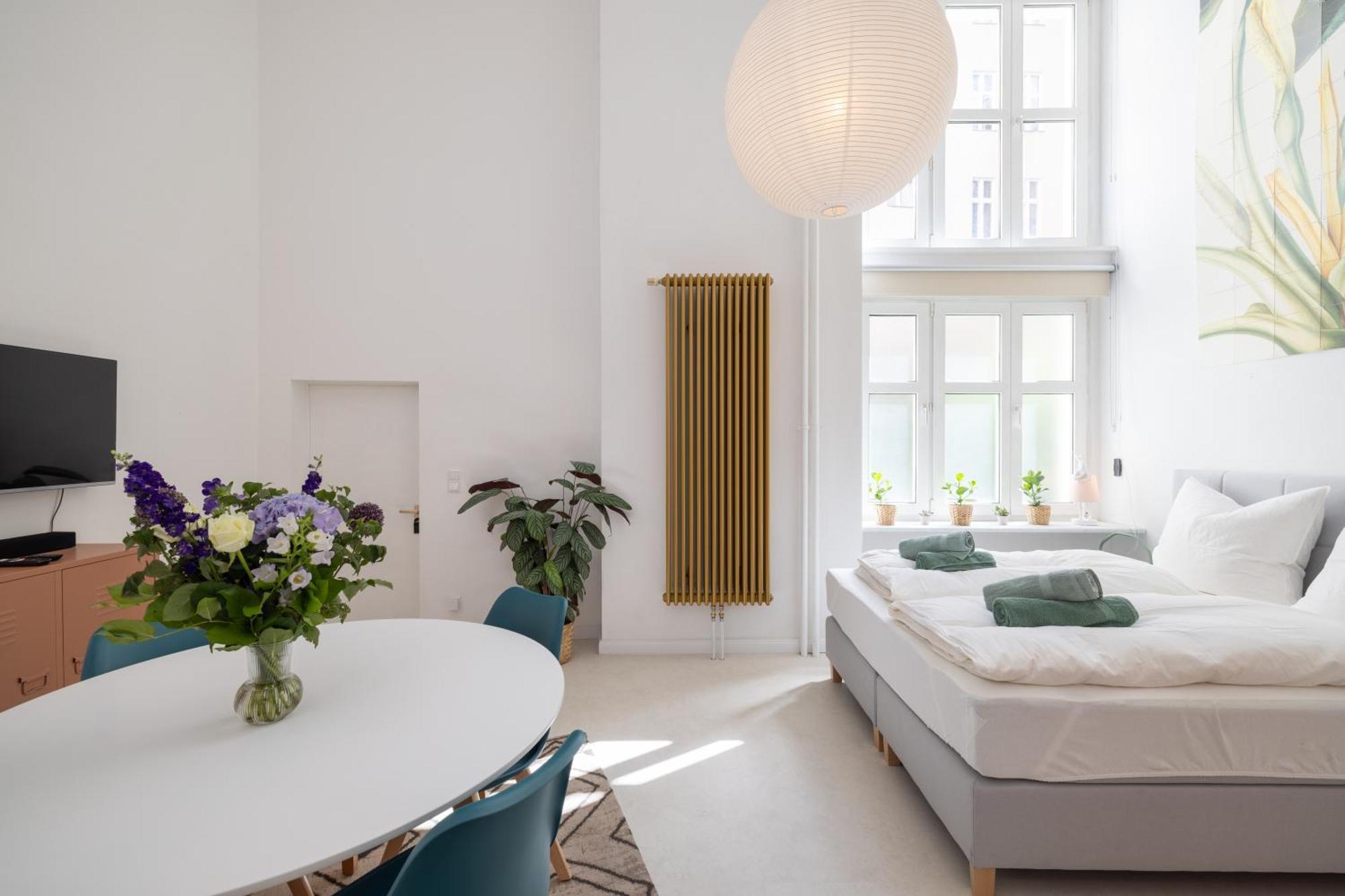 Great 2-Room Loft With 2 Bathrooms And 2 Kitchen Berlin Exteriör bild