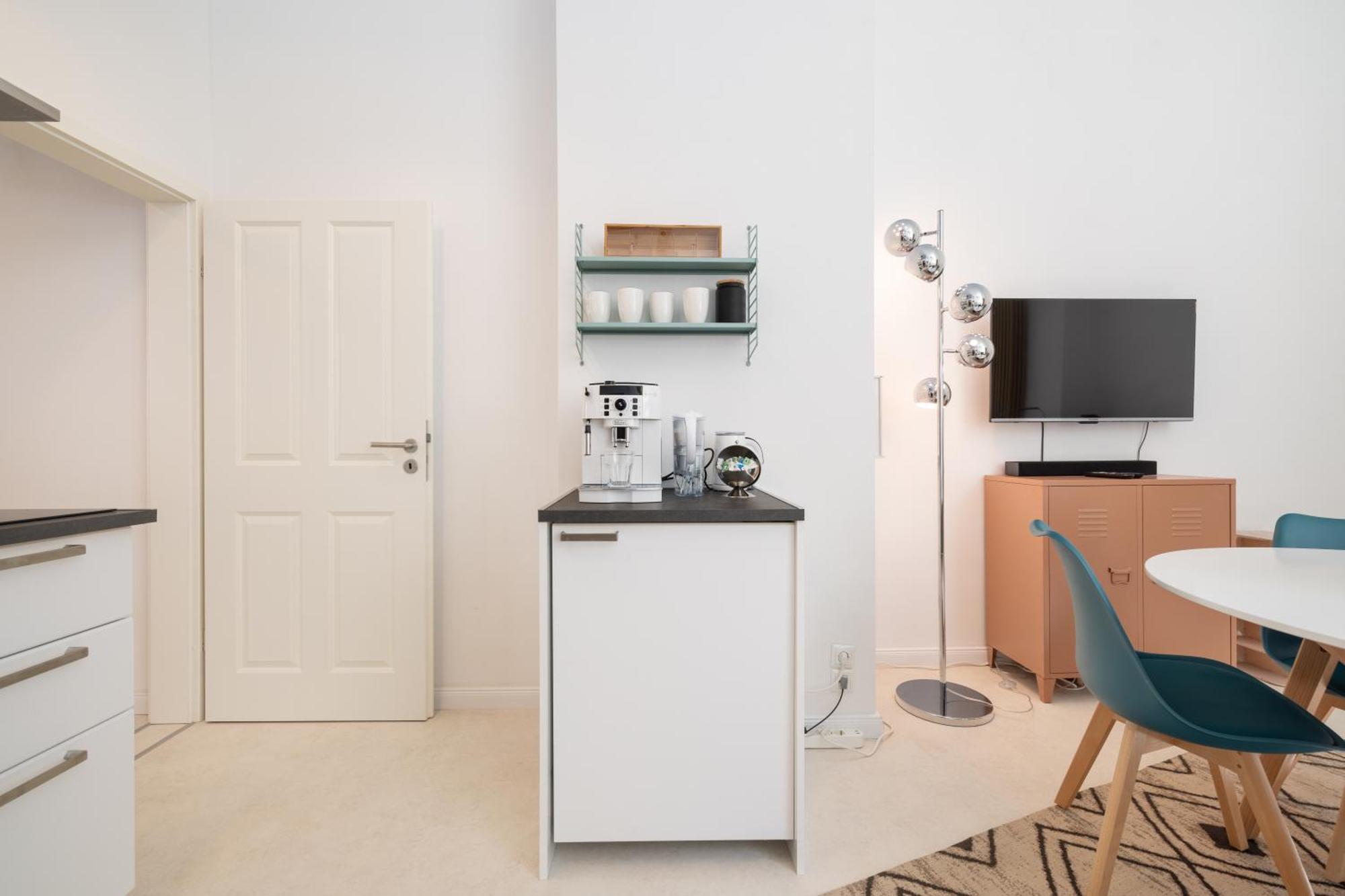 Great 2-Room Loft With 2 Bathrooms And 2 Kitchen Berlin Exteriör bild
