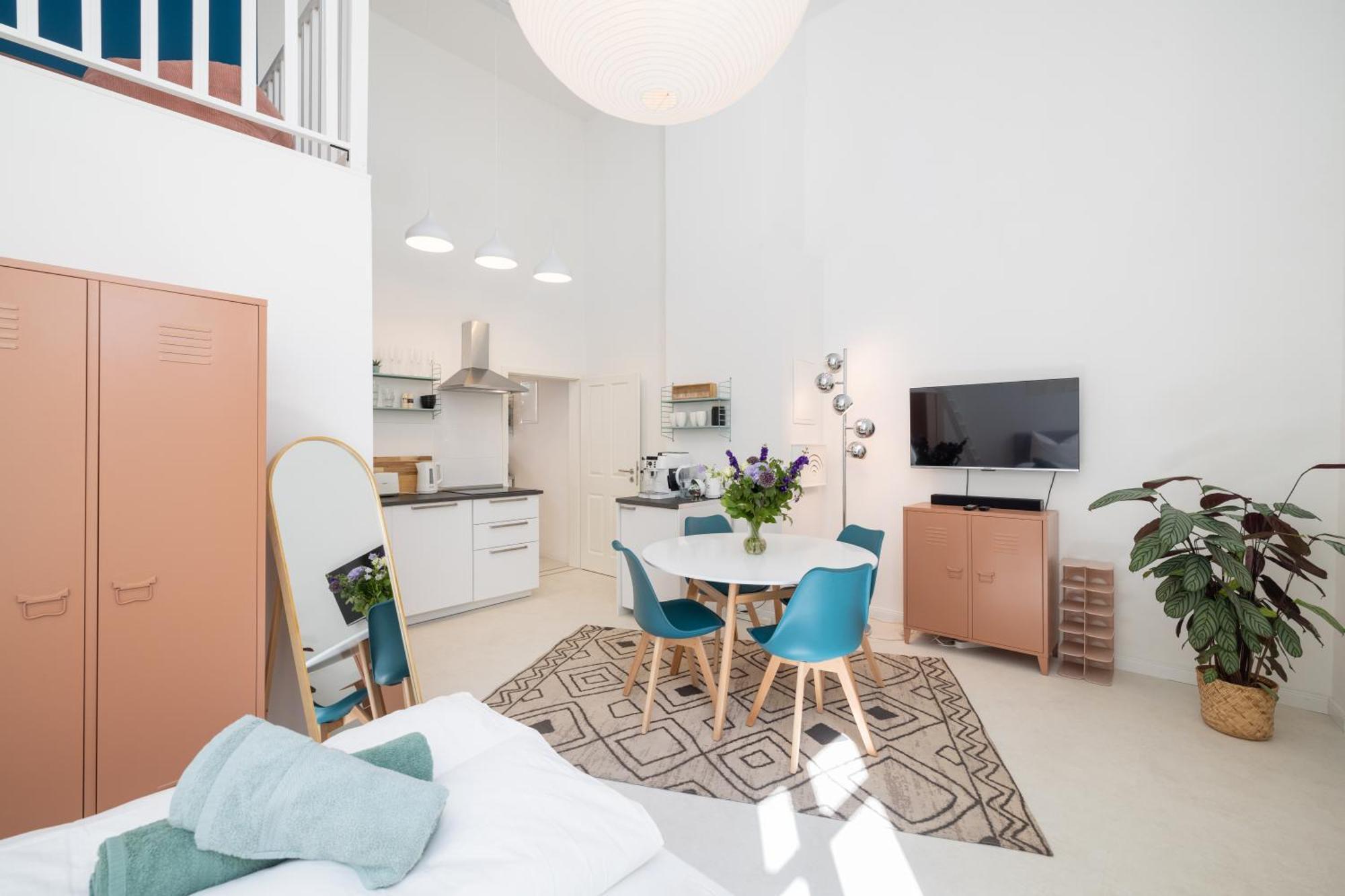 Great 2-Room Loft With 2 Bathrooms And 2 Kitchen Berlin Exteriör bild
